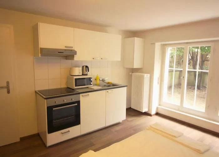 Swiss Star Basel Schweizergasse - Self Check-In